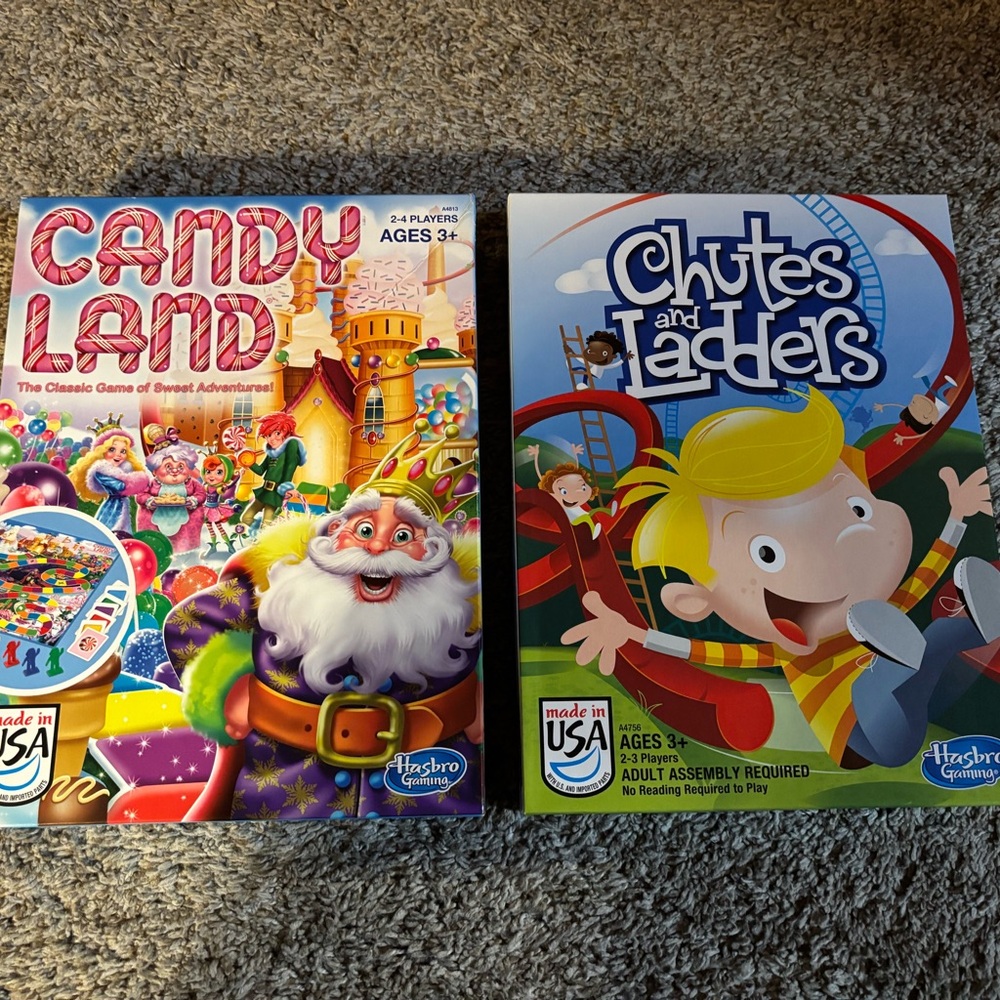 Hasbro Candy Land and Chutes and Ladders Game Set - Multicolor